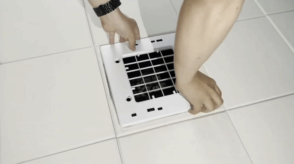 힘펠 화장실 환풍기 셀프 청소 직접 후기 – 초보도 10분만에 2 힘펠 화장실 환풍기 셀프 청소1