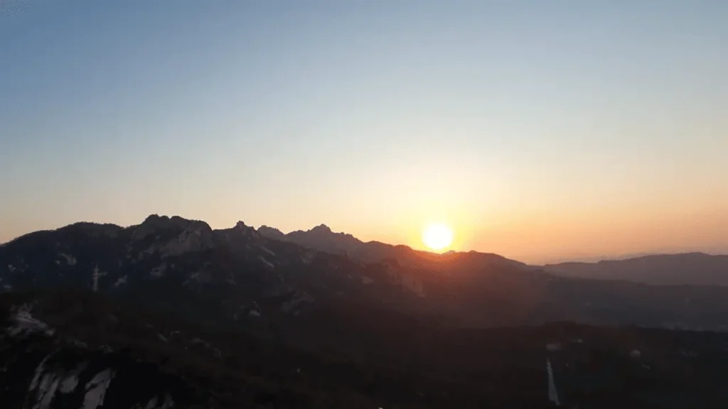 🌅 서울 해돋이 일출 명소 추천 : 도심 속 새해의 붉은 태양을 만나는 곳 7 서울 해돋이 일출 명소 추천